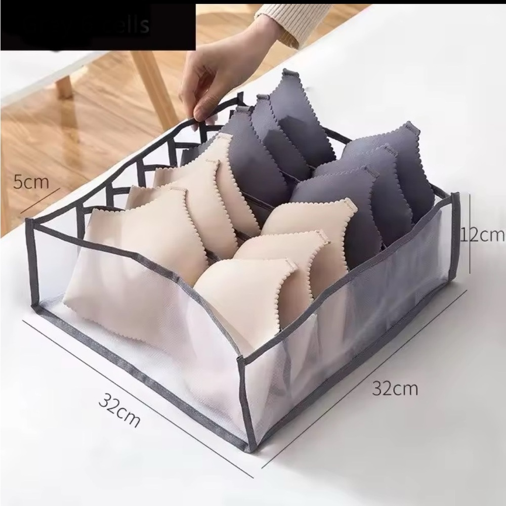 Mesh Bra Storage Case ~ Fits in Drawers ~ White with Black Trim ~ Brand New!
